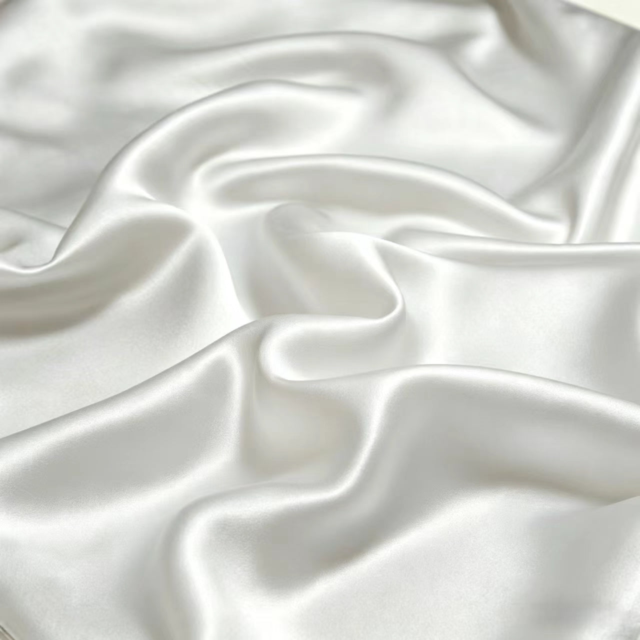 Luxury Silk Pillowcase